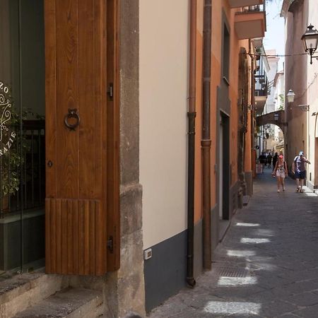 Palazzo Delle Grazie Bed & Breakfast Sorrento Exterior photo