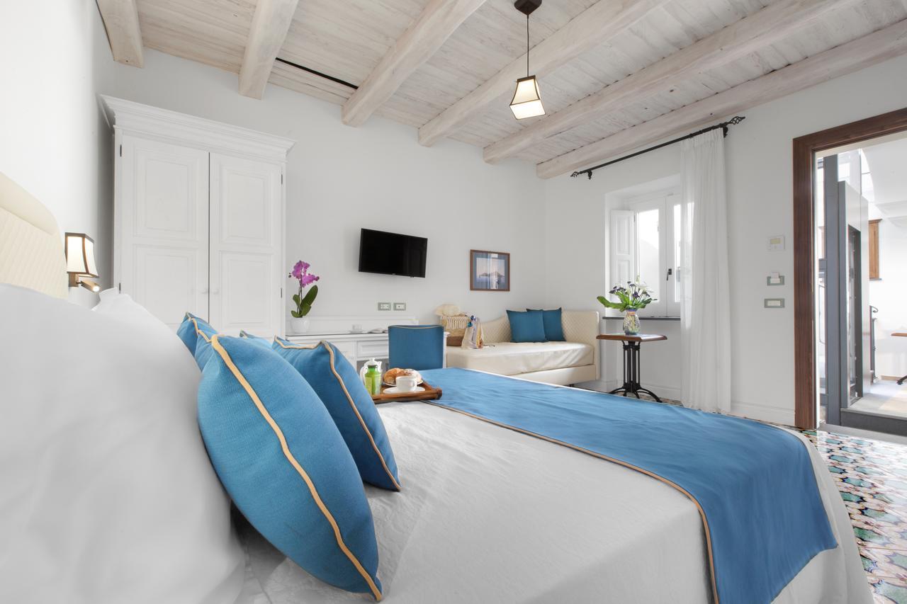 Palazzo Delle Grazie Bed & Breakfast Sorrento Exterior photo