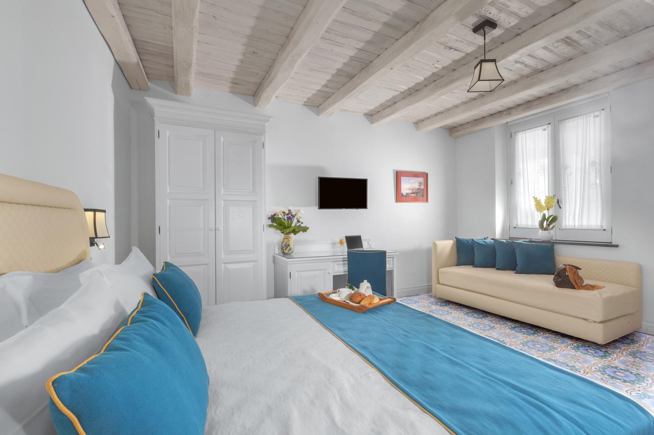 Palazzo Delle Grazie Bed & Breakfast Sorrento Exterior photo