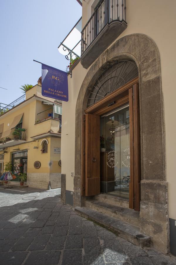 Palazzo Delle Grazie Bed & Breakfast Sorrento Exterior photo